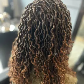 Bild von Sals Cut N Weave