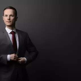 Strafverteidigung Koblenz: Als Anwalt für Strafrecht verteidige ich Sie bei Mord, Totschlag, Drogen, Betrug, Diebstahl, Steuerstrafrecht und Wirtschaftsstrafrecht. Kompetent und engagiert.