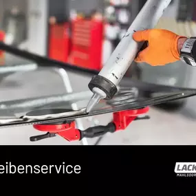 Professioneller Austausch einer Fahrzeugscheibe