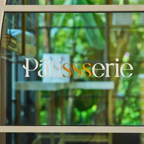Signage on window of The Pâtisserie at Hotel Bel-Air entrance