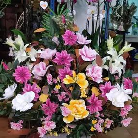 floristeriamadreselvaespecialistascentrosflorales.jpeg