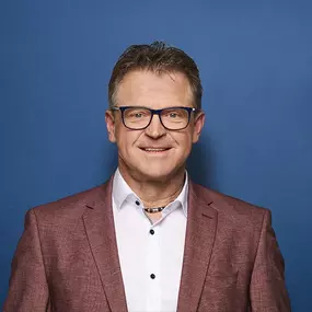 Hauptvertreter Dirk Minde