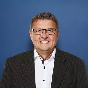 Hauptvertreter Joachim Bätje