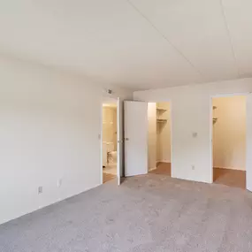 Bild von Vantage Pointe West Apartment Homes