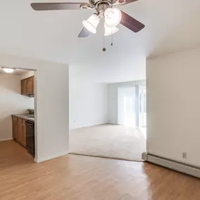 Bild von Vantage Pointe West Apartment Homes