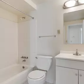 Bild von Vantage Pointe West Apartment Homes
