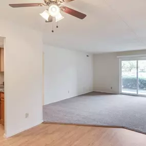 Bild von Vantage Pointe West Apartment Homes