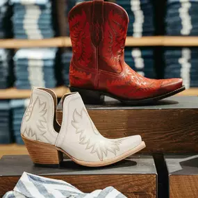Bild von Ariat Brand Shop