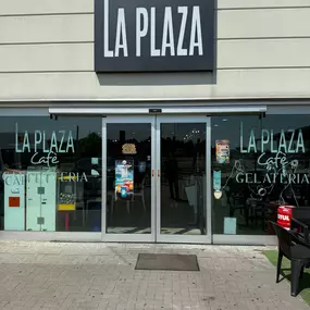 Bild von CoinFlip Bitcoin ATM - La Plaza Cafè (Casorate Primo)
