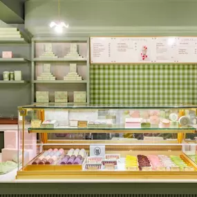 Ladurée Hudson Yards Coffee Shop