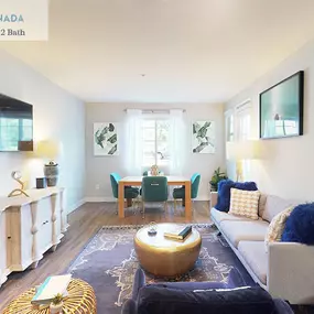 Granada - living room and dining area