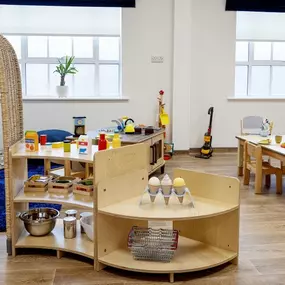 Busy Bees at Cricklewood - The best start in life