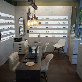 Bild von Admira Opticos