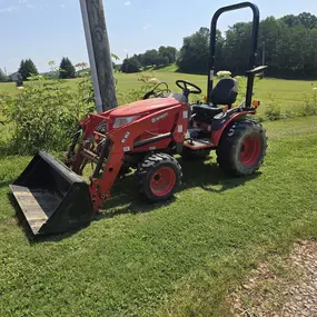 Bild von Clausen Tractor Repair