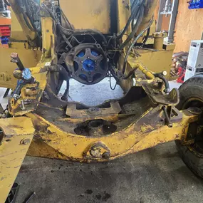 Bild von Clausen Tractor Repair
