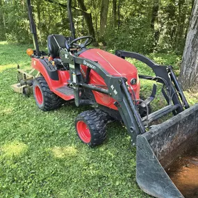 Bild von Clausen Tractor Repair