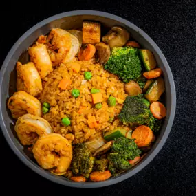 House recipe fried rice (or white by request), mixed hibachi vegetables with Hibachi - Shrimp, served with Yum Yum sauce.