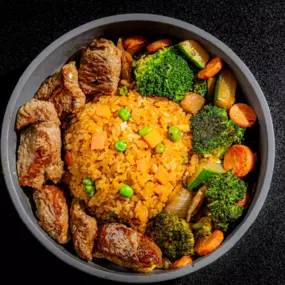 House recipe fried rice (or white by request), mixed hibachi vegetables with Hibachi - Filet Mignon, served with Yum Yum sauce.