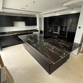 Bild von Antiquity Marble & Granite