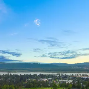 Serene views of the Columbia River