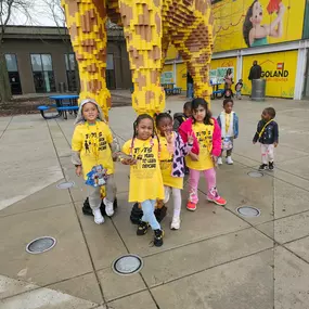 Bild von Tots Yearn To Learn 58th Street