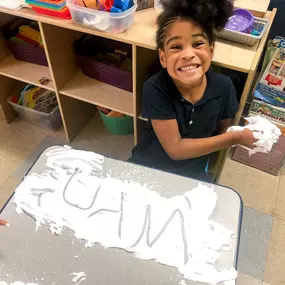 Bild von Tots Yearn To Learn 58th Street