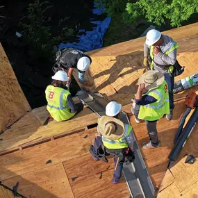 Bild von Brown's Roofing