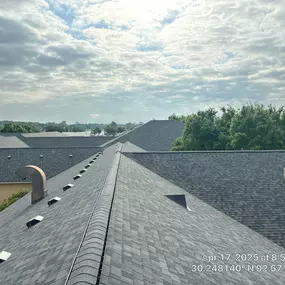 Bild von Brown's Roofing