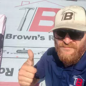 Bild von Brown's Roofing
