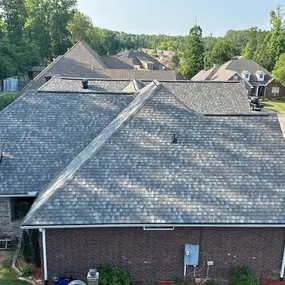 Bild von Brown's Roofing