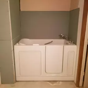 Bild von Boston Walk-In Tub Seller & Installer