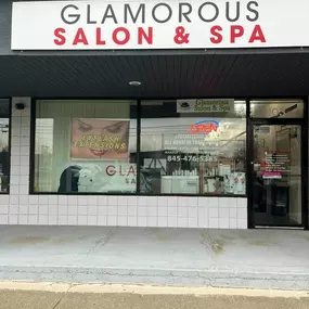 Bild von Glamorous Hair Salon & Spa