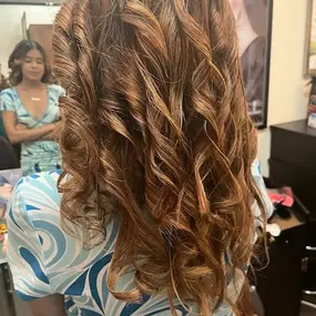 Bild von Glamorous Hair Salon & Spa