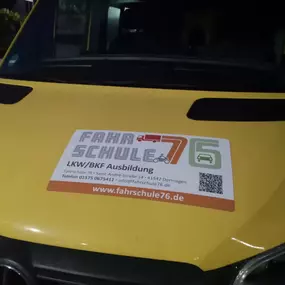 Bild von Fahrschule 76 in Dormagen-Nievenheim LKW,Motorrad Ausbildung, BKF Weiterbildung
