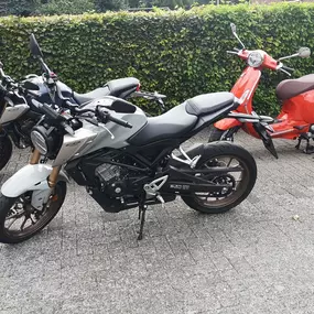 Bild von Fahrschule 76 in Dormagen-Nievenheim LKW,Motorrad Ausbildung, BKF Weiterbildung