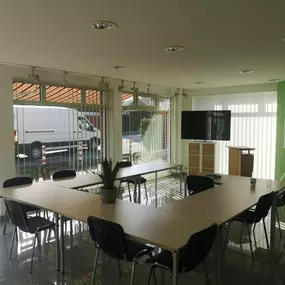 Bild von Fahrschule 76 in Dormagen-Nievenheim LKW,Motorrad Ausbildung, BKF Weiterbildung