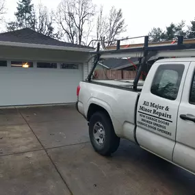 Bild von John's Garage Door Repair