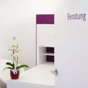 Bild von Zahn-IN Dres. med. dent. Hippeli & El-Komi