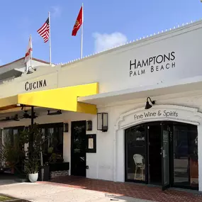 Bild von Hamptons Palm Beach, Fine Wine & Spirits