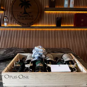 Bild von Hamptons Palm Beach, Fine Wine & Spirits