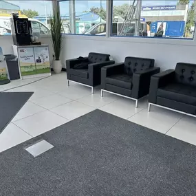 Bild von Formula First Tyre Exhaust And Auto Centre Ltd