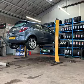 Bild von Formula First Tyre Exhaust And Auto Centre Ltd