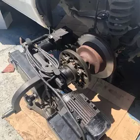 Bild von Magallanes Automotive Repair – Engine Services & Smog Checks