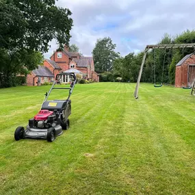 Bild von Dy55on Garden Maintenance Ltd