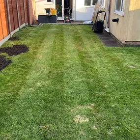 Bild von Dy55on Garden Maintenance Ltd