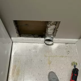 Bild von In & Out Dryer Vent Cleaning