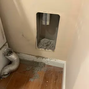 Bild von In & Out Dryer Vent Cleaning