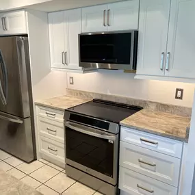 Bild von Coastal Edge Cabinetry & Design