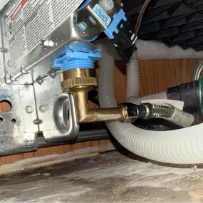 Expert microwave, stove, and oven repairs provided by certified technicians at Hillside Appliance Services in Paradise Valley and Glendale.