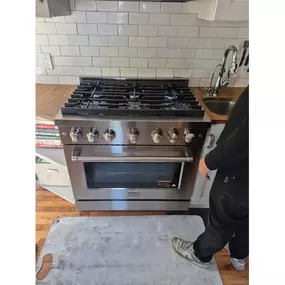 Affordable cooktop, garbage disposal, and ventilation repairs offered by Hillside Appliance Services, proudly serving the Phoenix metro area.